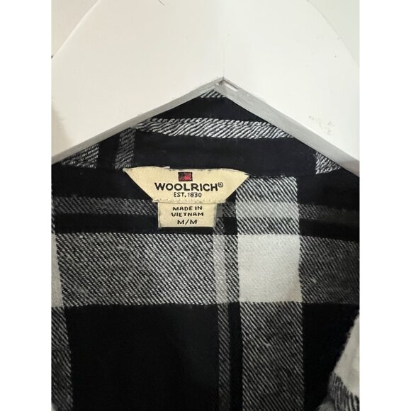 Woolrich Black/White Long Sleeve Button Down Flannel Plaid Warm Thick Size M - Picture 6 of 6